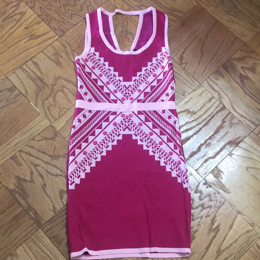 pink dress